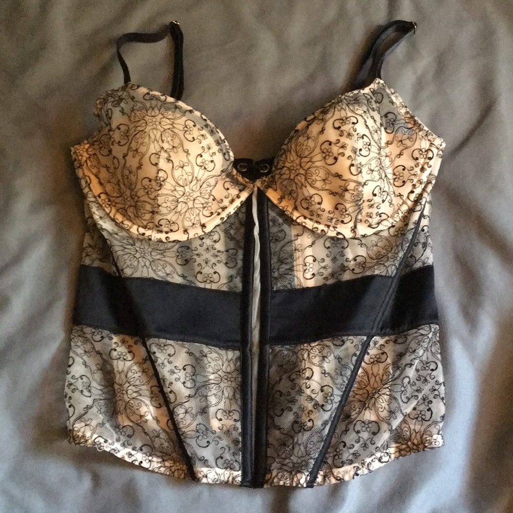 VS corset